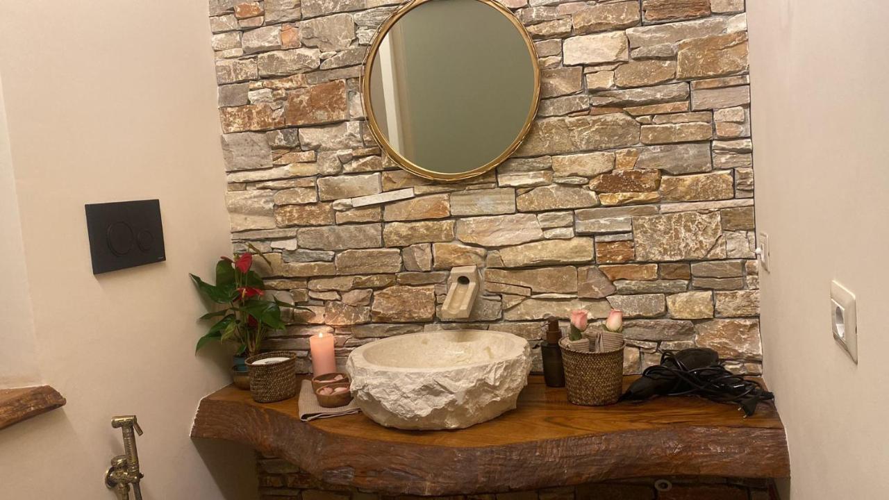 Love Space Sensory Spa & Relax Suite Santa Maria delle Mole Exterior foto